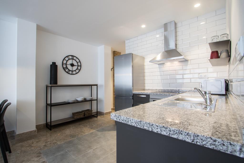 Flatsforyou Marina Playa Valencia Ngoại thất bức ảnh